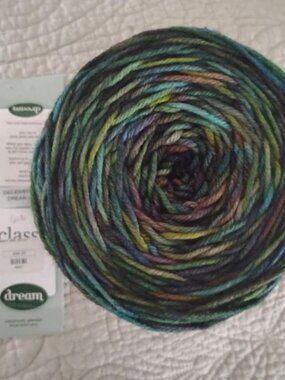 Dream in Color ~ SW merino / nylon yarn ~ 6 oz